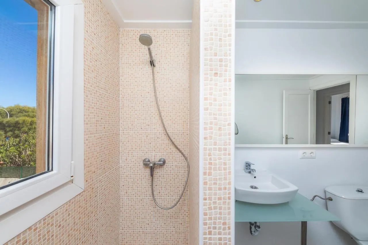 Apartamentos Iris Spain