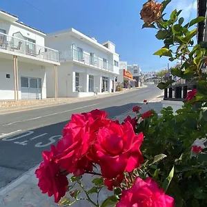 Ellenapa Apts & , Ajia Napa Cypr
