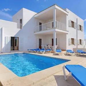 https://villa-la-pinta.balearic-islands.net
