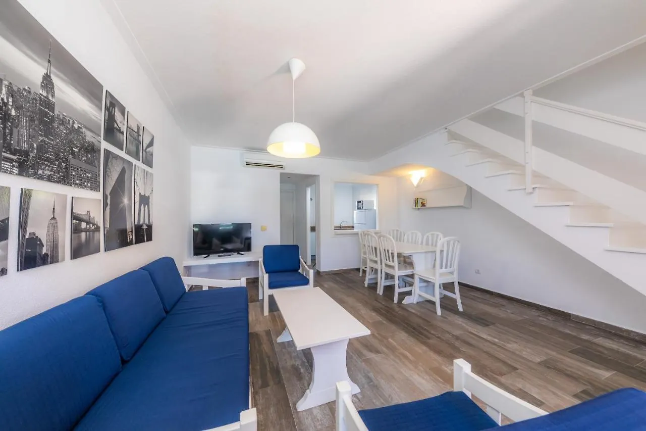 Apartamentos Iris Sa Coma