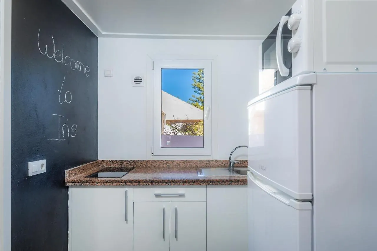 Apartamentos Iris Sa Coma