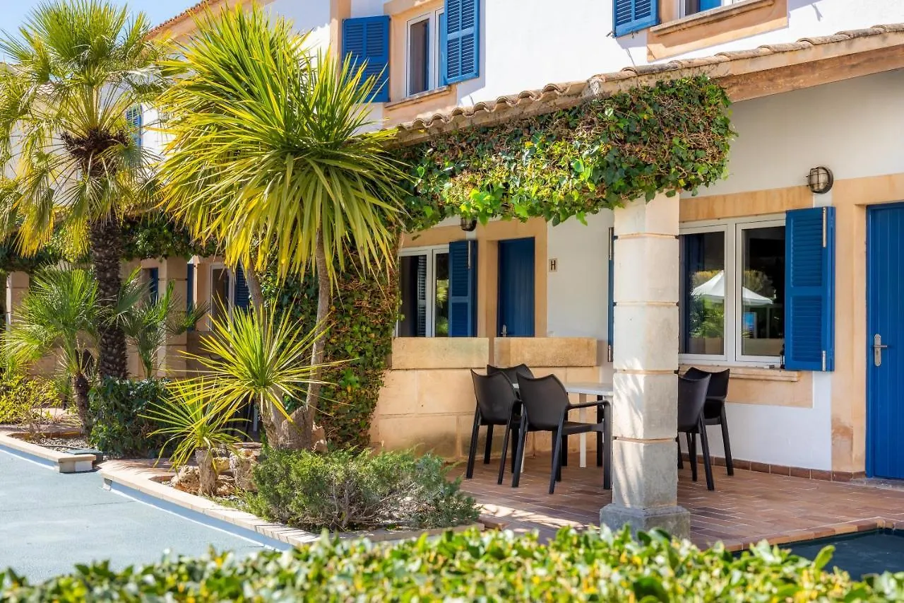 Apartamentos Iris Sa Coma  Spagna